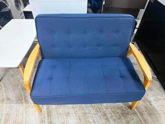 群馬県で買取したブルーの2人掛けソファ・中古家具買取